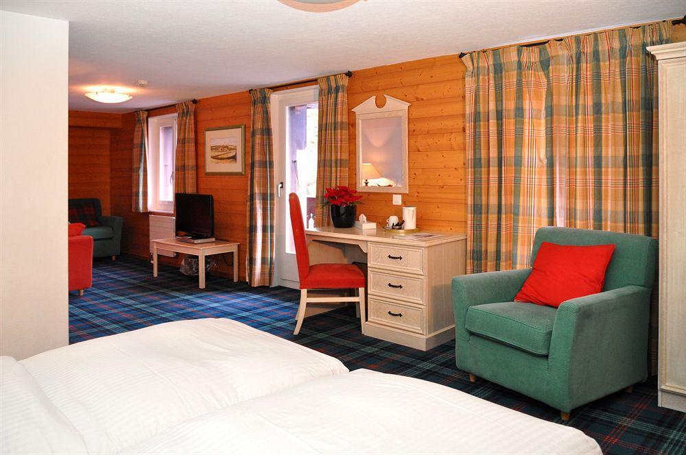 Hotel De La Paix Champery Bagian luar foto