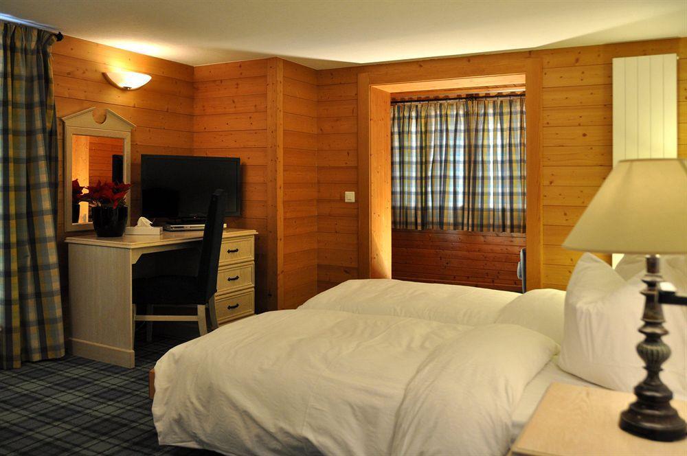 Hotel De La Paix Champery Bagian luar foto