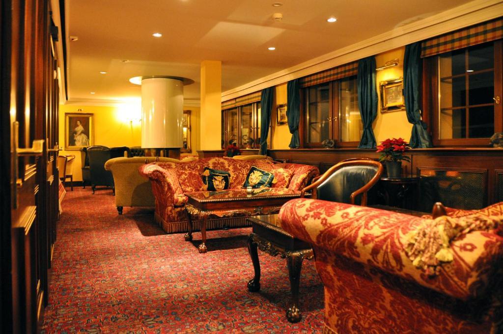 Hotel De La Paix Champery Bagian luar foto