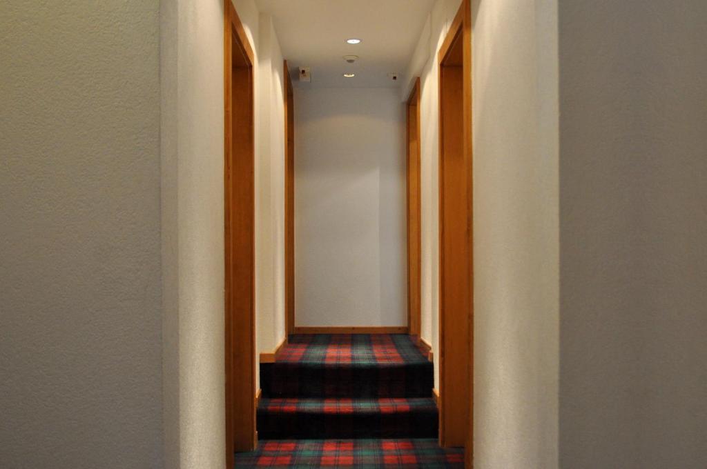 Hotel De La Paix Champery Bagian luar foto