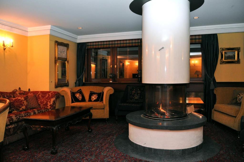 Hotel De La Paix Champery Bagian luar foto