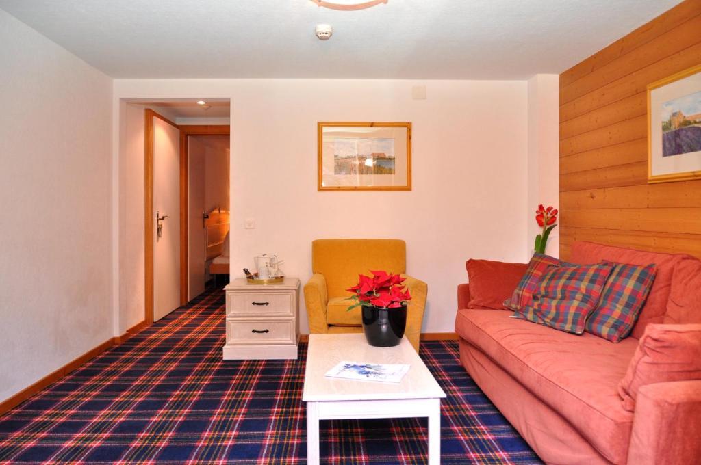 Hotel De La Paix Champery Ruang foto