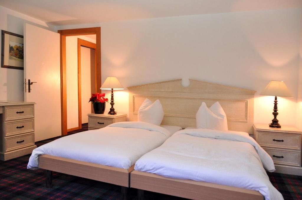 Hotel De La Paix Champery Ruang foto