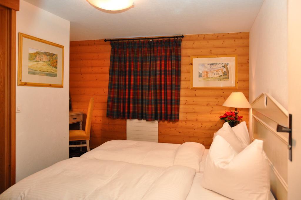 Hotel De La Paix Champery Ruang foto