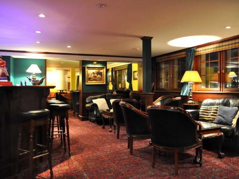 Hotel De La Paix Champery Bagian luar foto